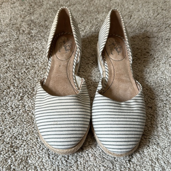 LifeStride Cassidy espadrille wedge size 7 - Picture 2 of 7